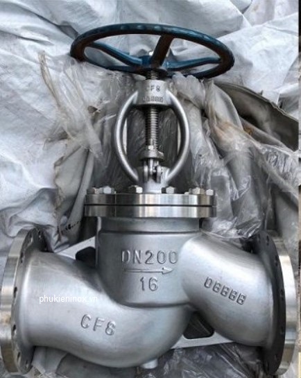 van-cau-hoi-yen-ngua-inox-la-gi